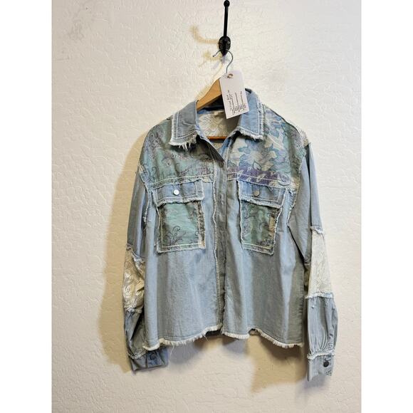 1207 POL Size Medium Button Down Jacket Lace Detal Long Baloon Sleeve NEW - Picture 7 of 7